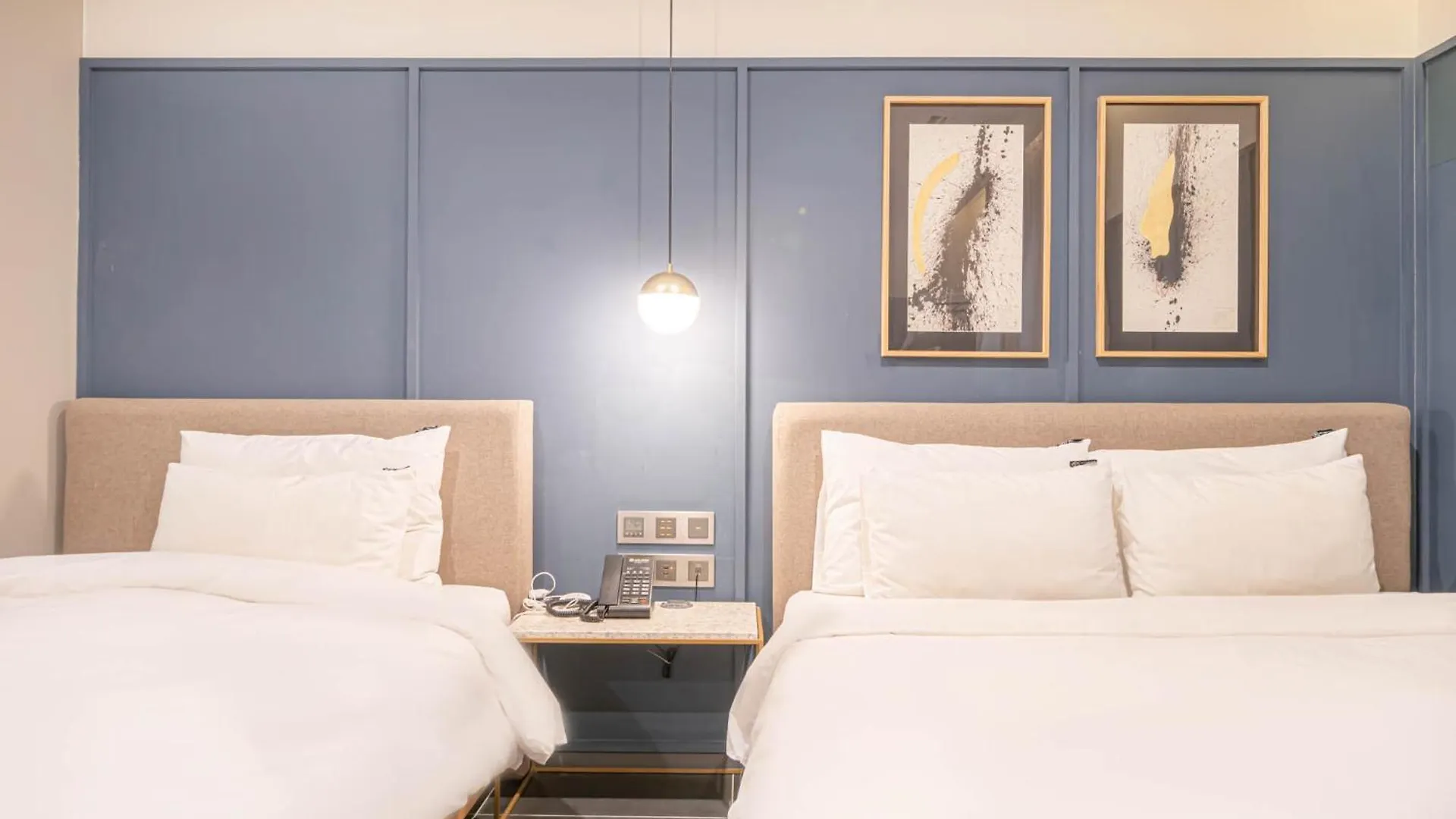 Brown Dot Hotel Busanjin Station