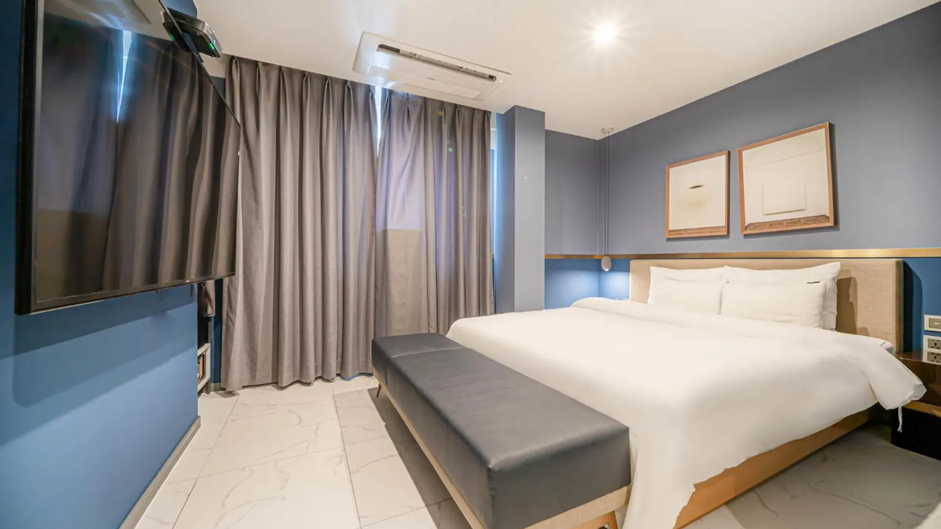Brown Dot Hotel Busanjin Station