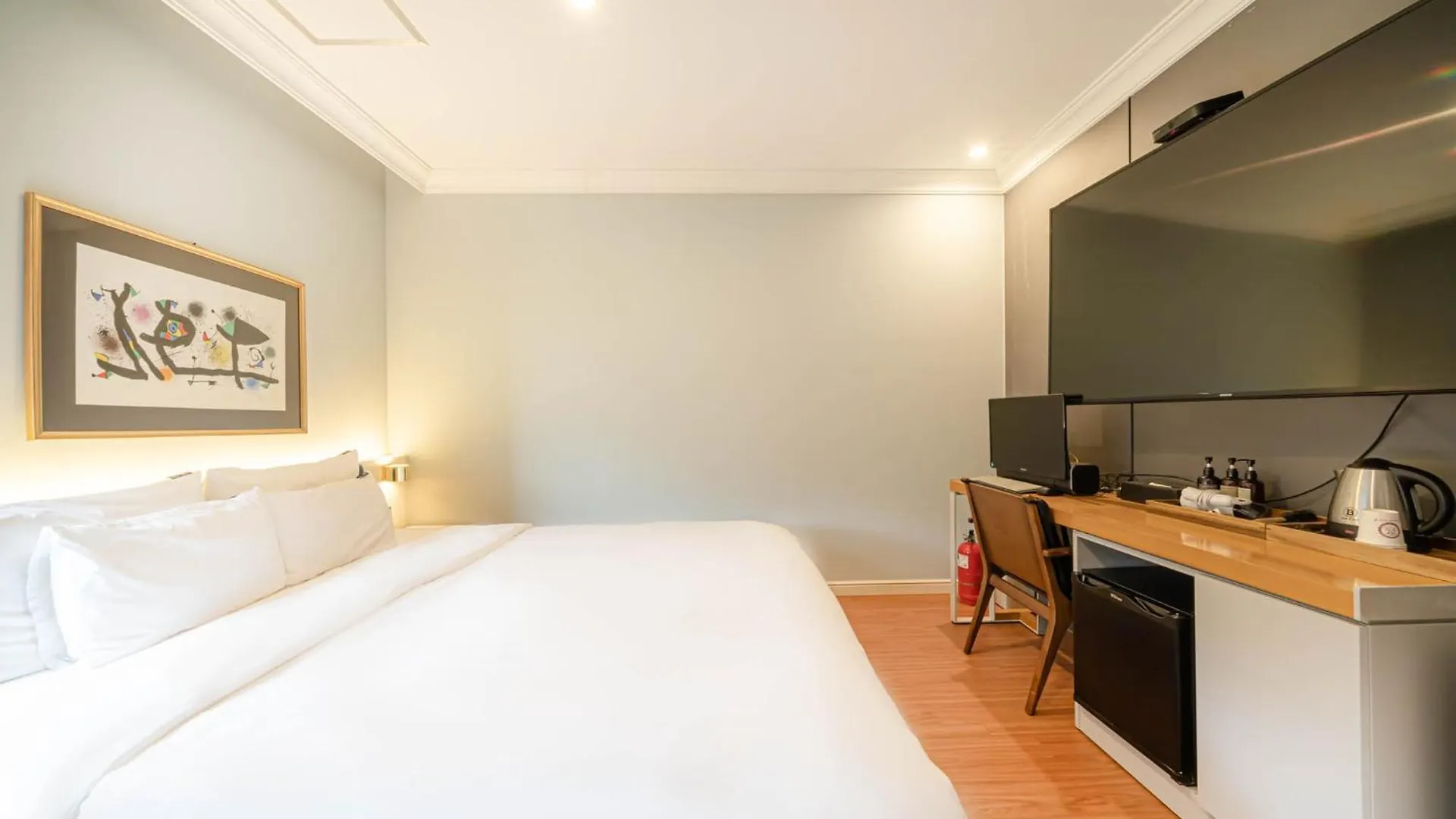 Brown Dot Hotel Busanjin Station